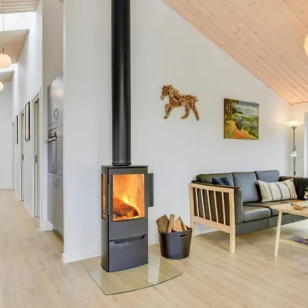 Beautiful In Sydals With Kitchen * Nedre Lysabild